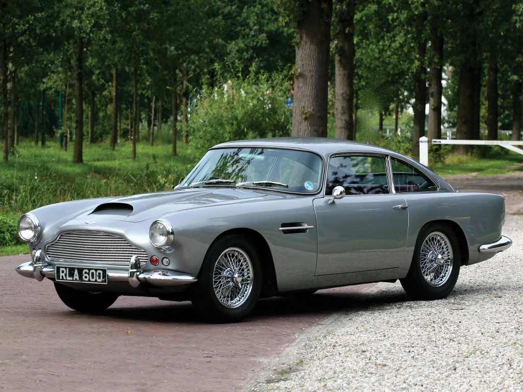Aston Martin DB4 Series 3